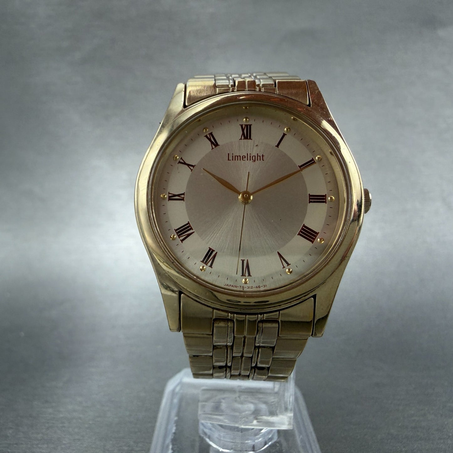 Rioch Limelight Watch Unisex 32mm Champagne Dial Gold Tone Round New Battery5