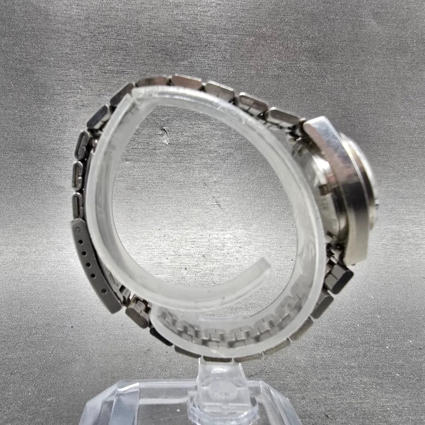 Seiko Automatic Watch Women 24mm Purple Dial Silver Tone Date 2205-0679 Runs VTG9