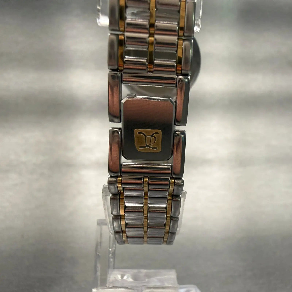 48306121