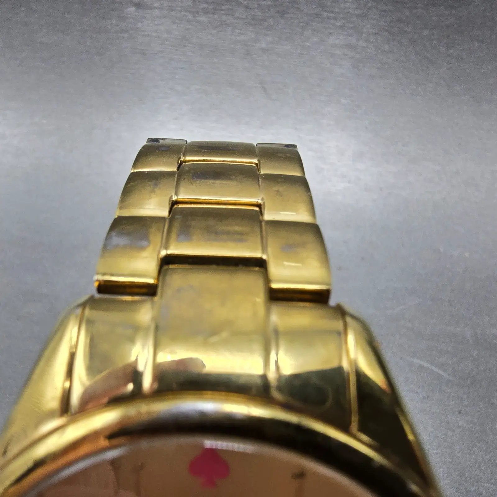 Kate Spade Seaport Watch Women 38mm Gold Dial Gold Tone Round 0030 New Battery4