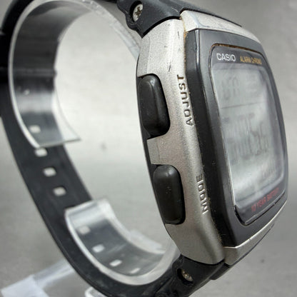 Casio W-96H Watch Men 35mm Silver Black Alarm Chrono Rectangle New Battery JP3