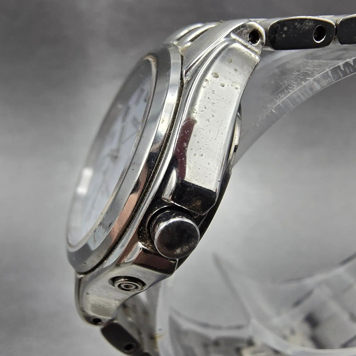 Seiko Solar Watch Women 29mm White Dial Silver Atomic Round 3B21-0AF0 READ!!!3