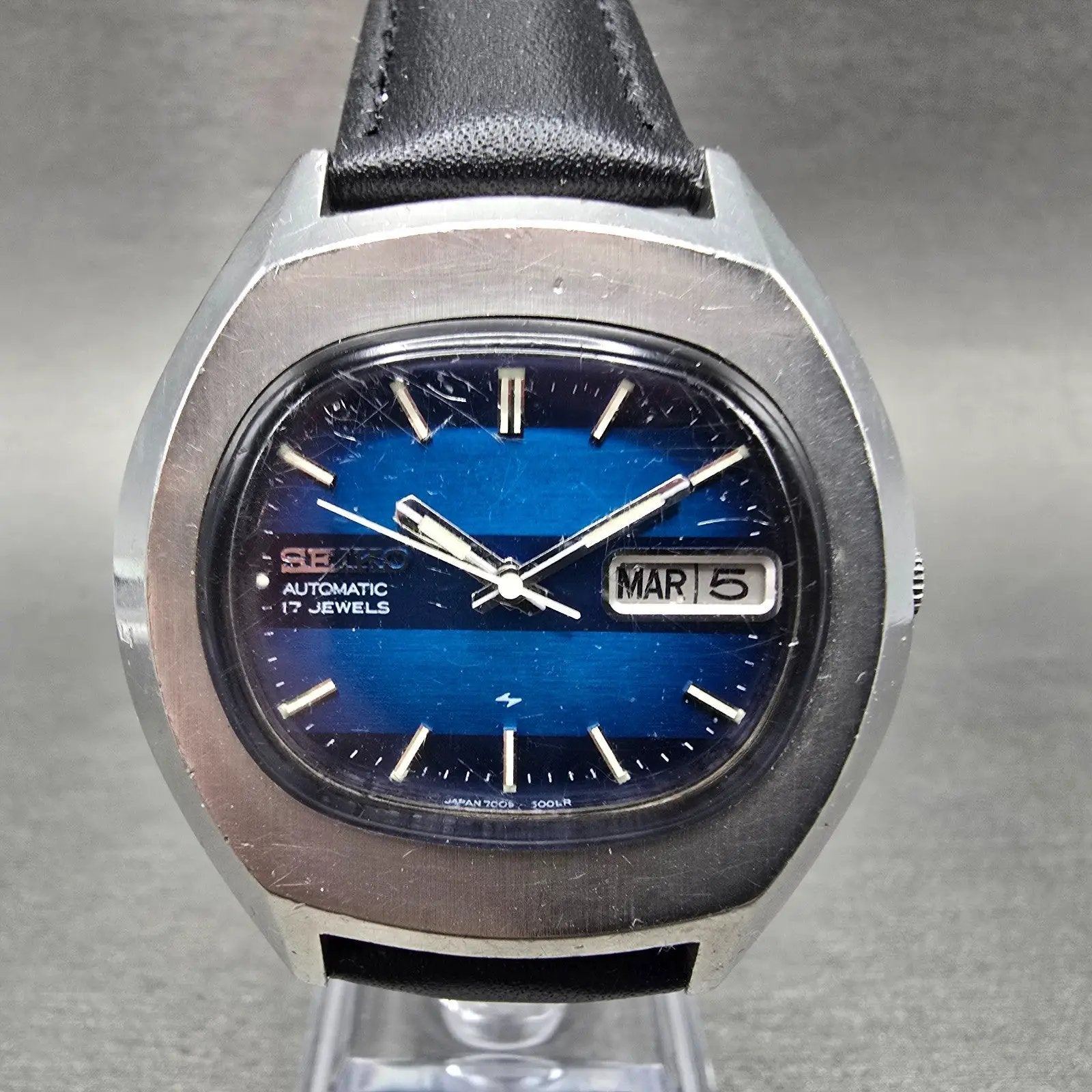 Seiko Automatic Watch Men 39mm Blue Dial Silver Tone Daydate 7009-5008 Runs VTG0