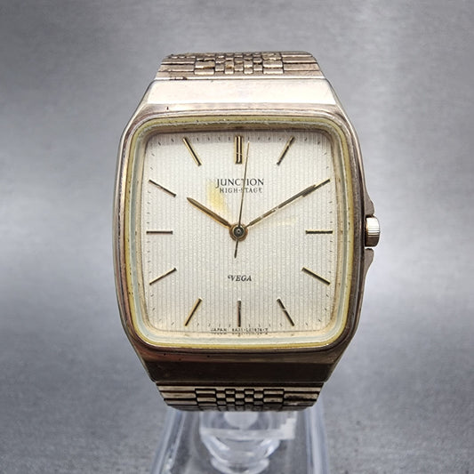 Vega Junction Tank Watch Men 29mm Cream Dial Gold Tone Rectangle New Battery0