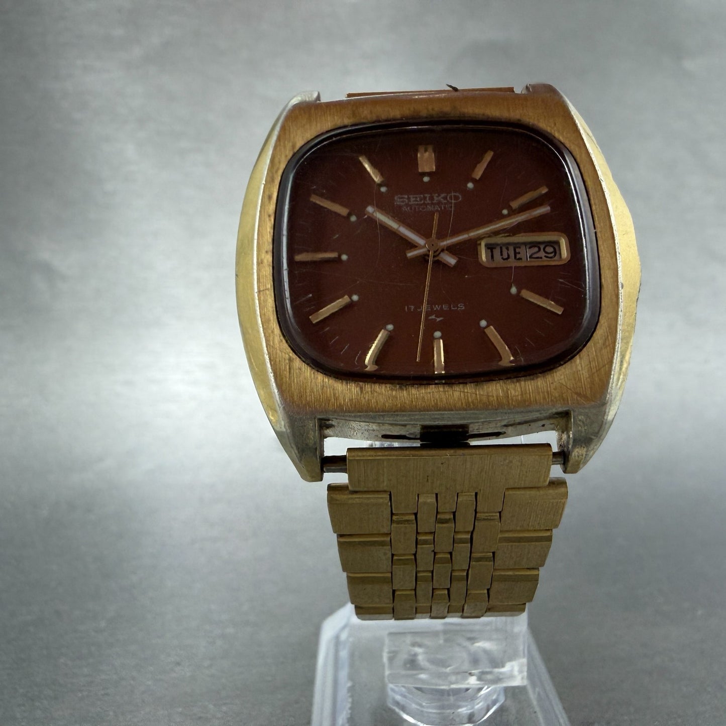 Seiko Automatic Watch Men 38mm Red Dial Gold Daydate 7006-5019 Runs Vintage5