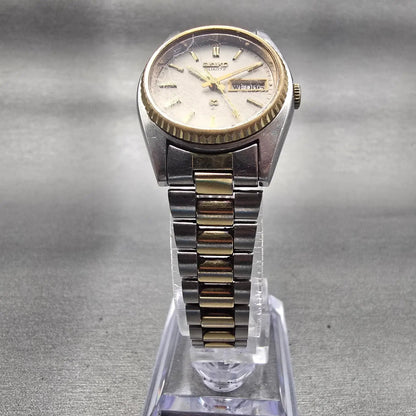 Seiko SQ Watch Women 24mm Silver Dial Two Tone Daydate Round 5823-0059 New Batt5