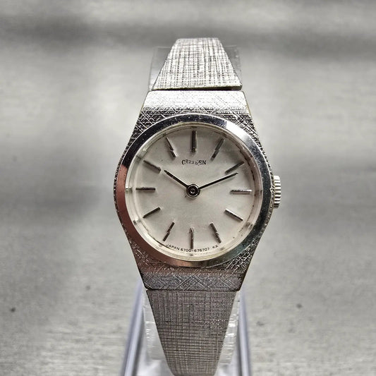 Citizen Watch Women 20mm Silver Dial Silver Tone Oval 4-675452 Manual Wind VTG0