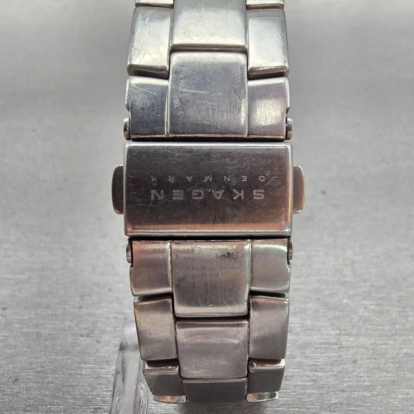 Skagen Watch Men 34mm Gray Dial Silver Tone Round 572LSXM New Battery7