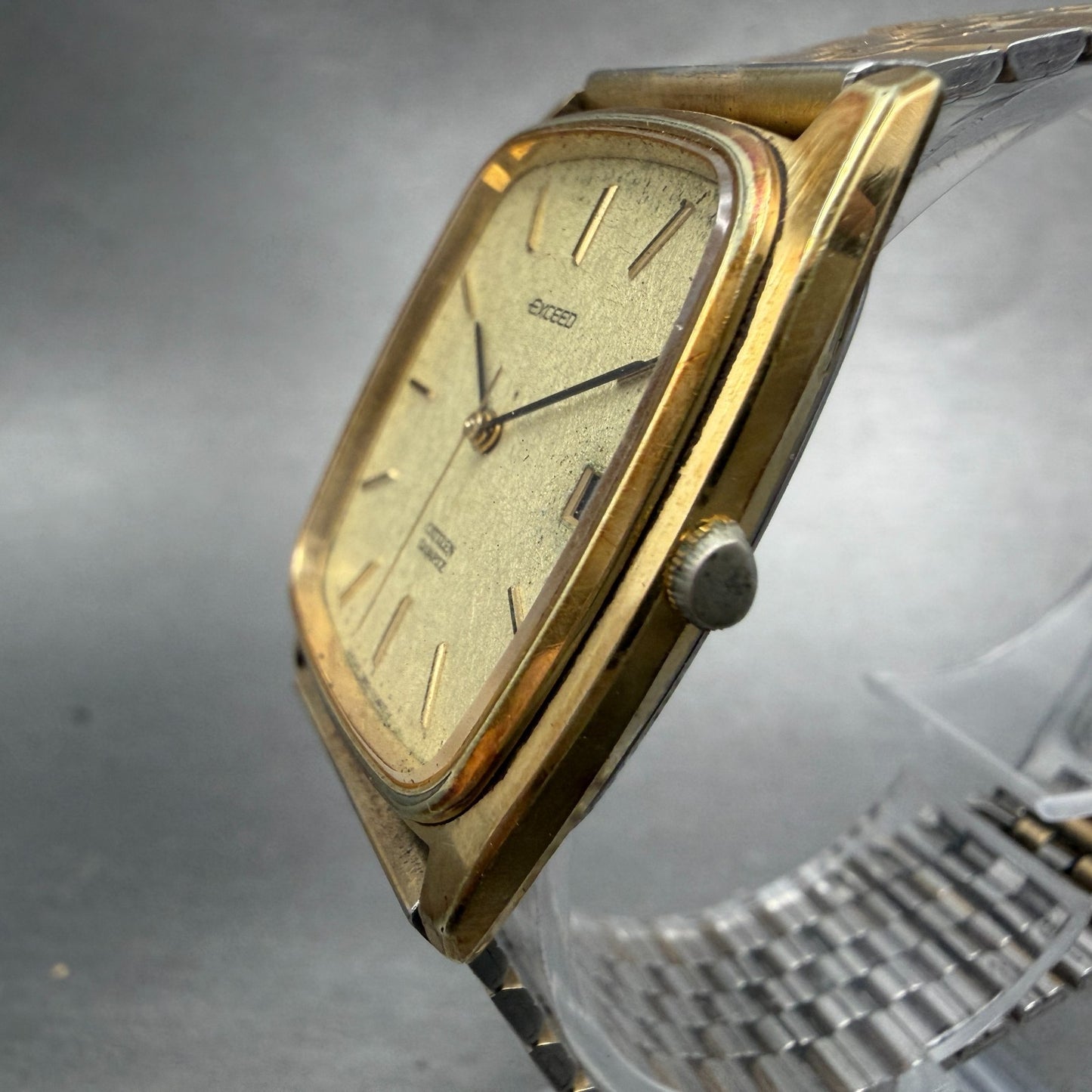 Citizen Exceed Watch Men 29mm Silver Dial Gold Tone Date 4-795423 New Battery2