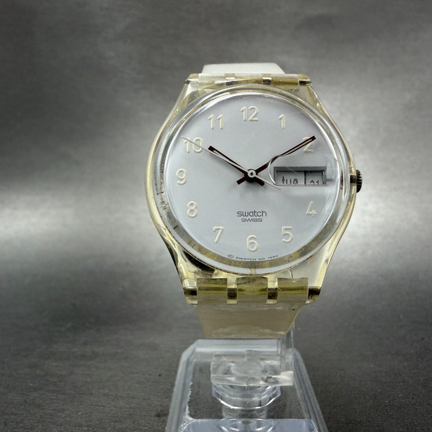 Swatch Snowcovered Watch Men 34mm White Dial Clear Daydate GK733 New Battery5