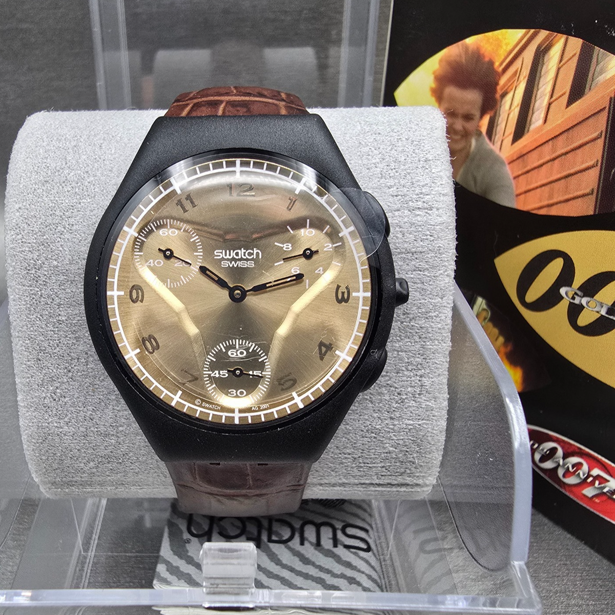 Swatch Chrono James Bond GoldenEye Watch Men 37mm Gold Dial SUYB102 New Batt NOS0