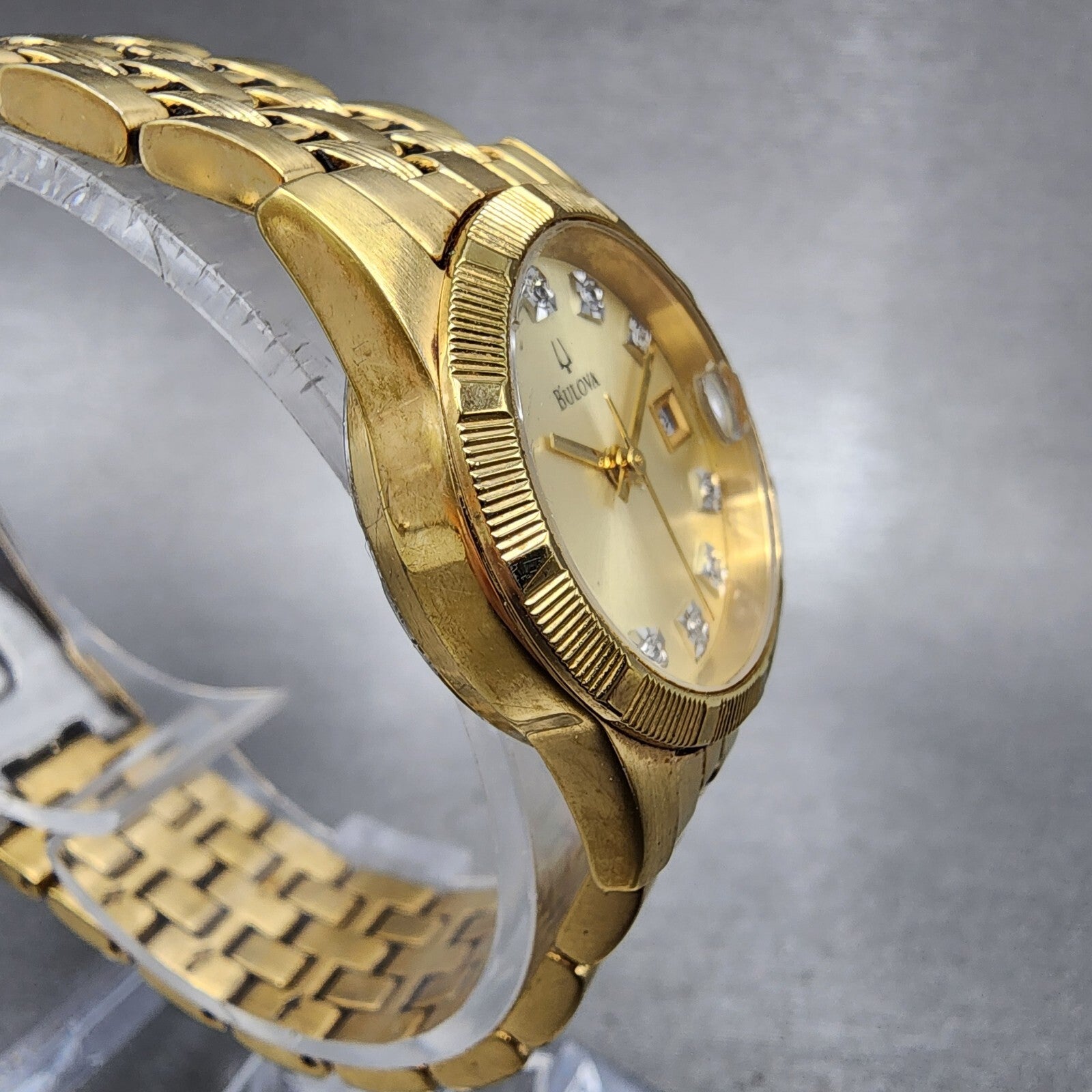 Bulova Watch Women 25mm Champagne Dial Gold Tone Date 97S84 New Battery3