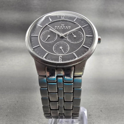 Skagen Denmark Watch Men 38mm Gray Dial Silver Tone Daydate 331XLSXM New Batt LP5