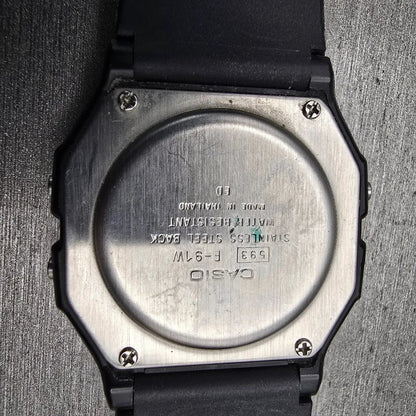Casio F-91W Digital Watch Men 34mm Black Dial Black Chrono Alarm New Battery10