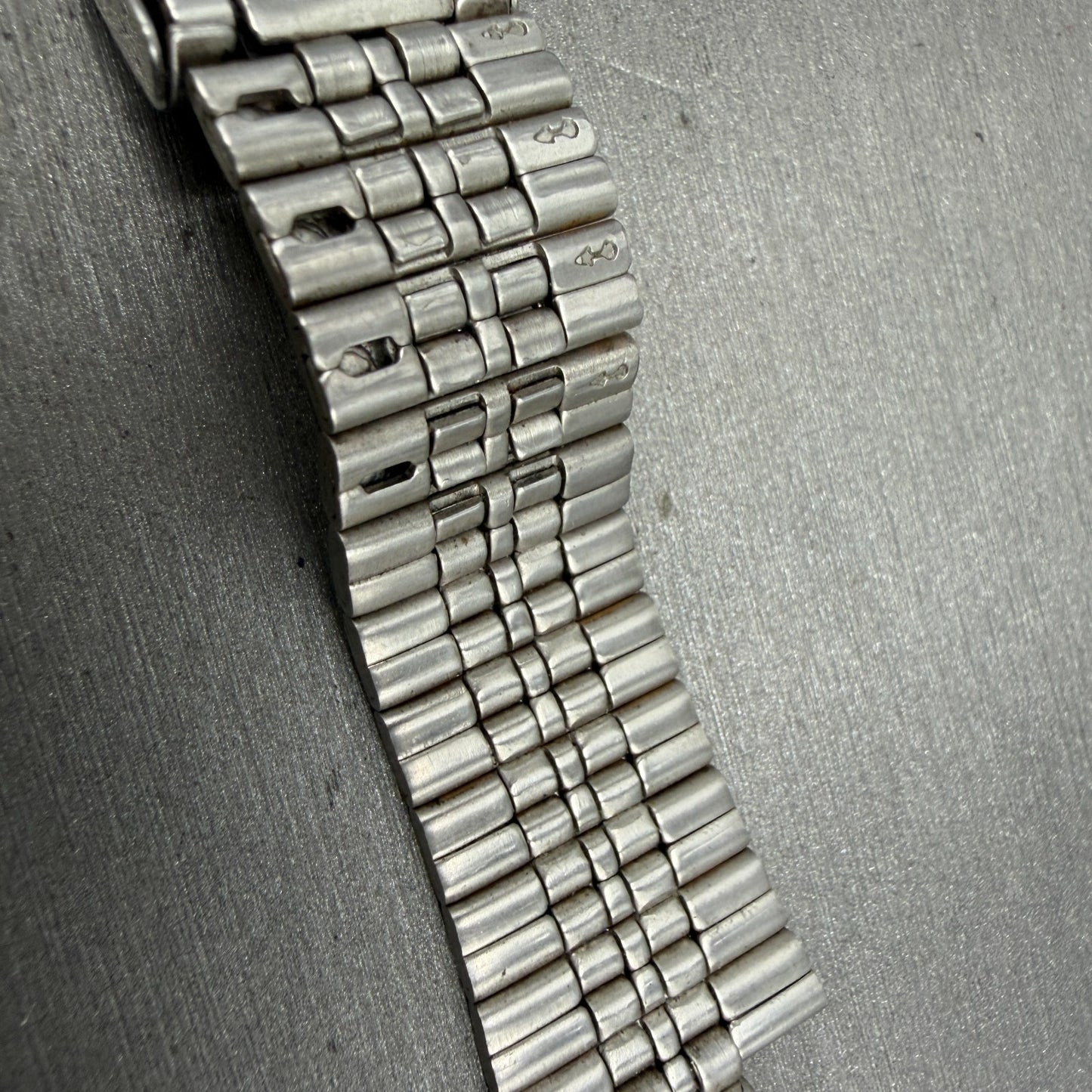 Seiko SQ Bracelet 20mm Stainless Steel Silver Tone Tri Folding Clasp VTG Japan9
