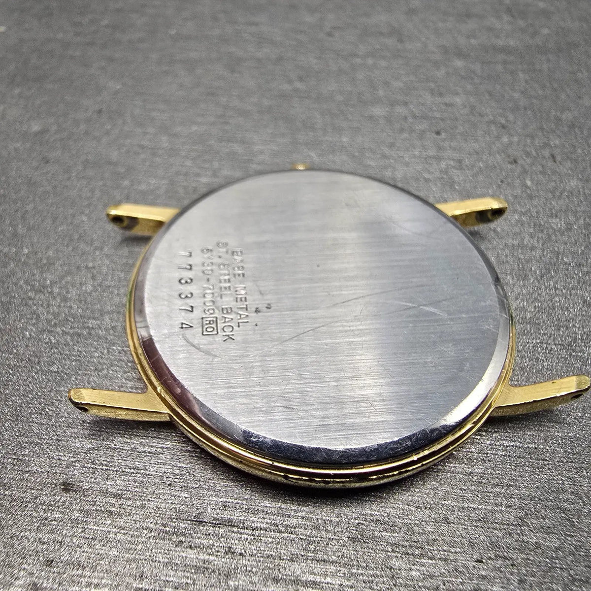Seiko Watch Men 31mm Gray Dial Gold Tone Round 5Y30-7009 VTG PARTS12