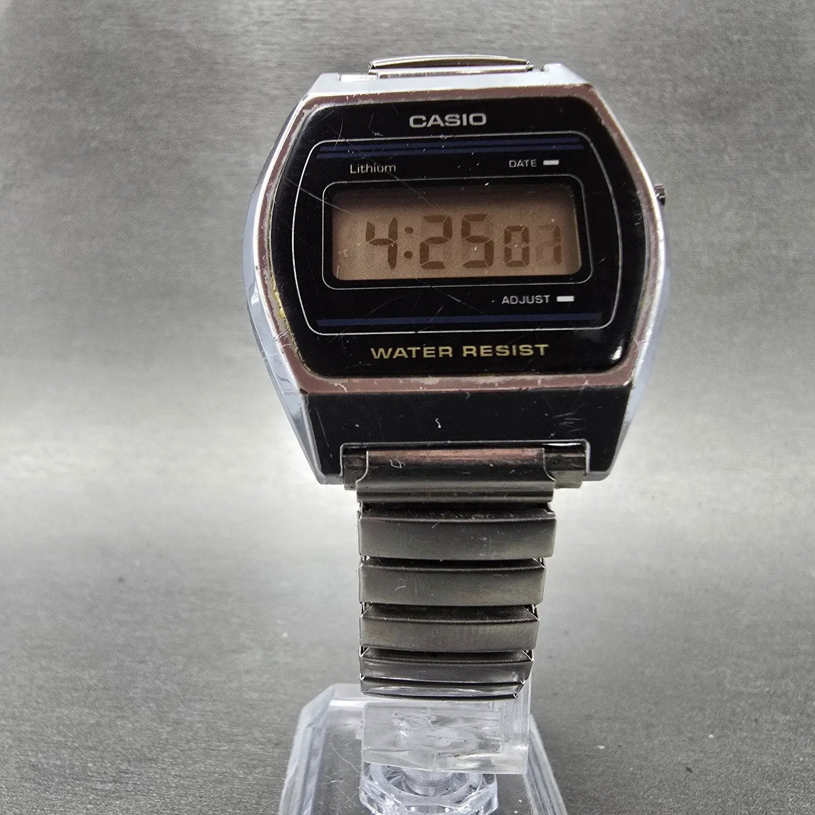 Casio B612W Watch Men 35mm Digital Silver Tone Date Hexagon New Battery VTG LKLK5