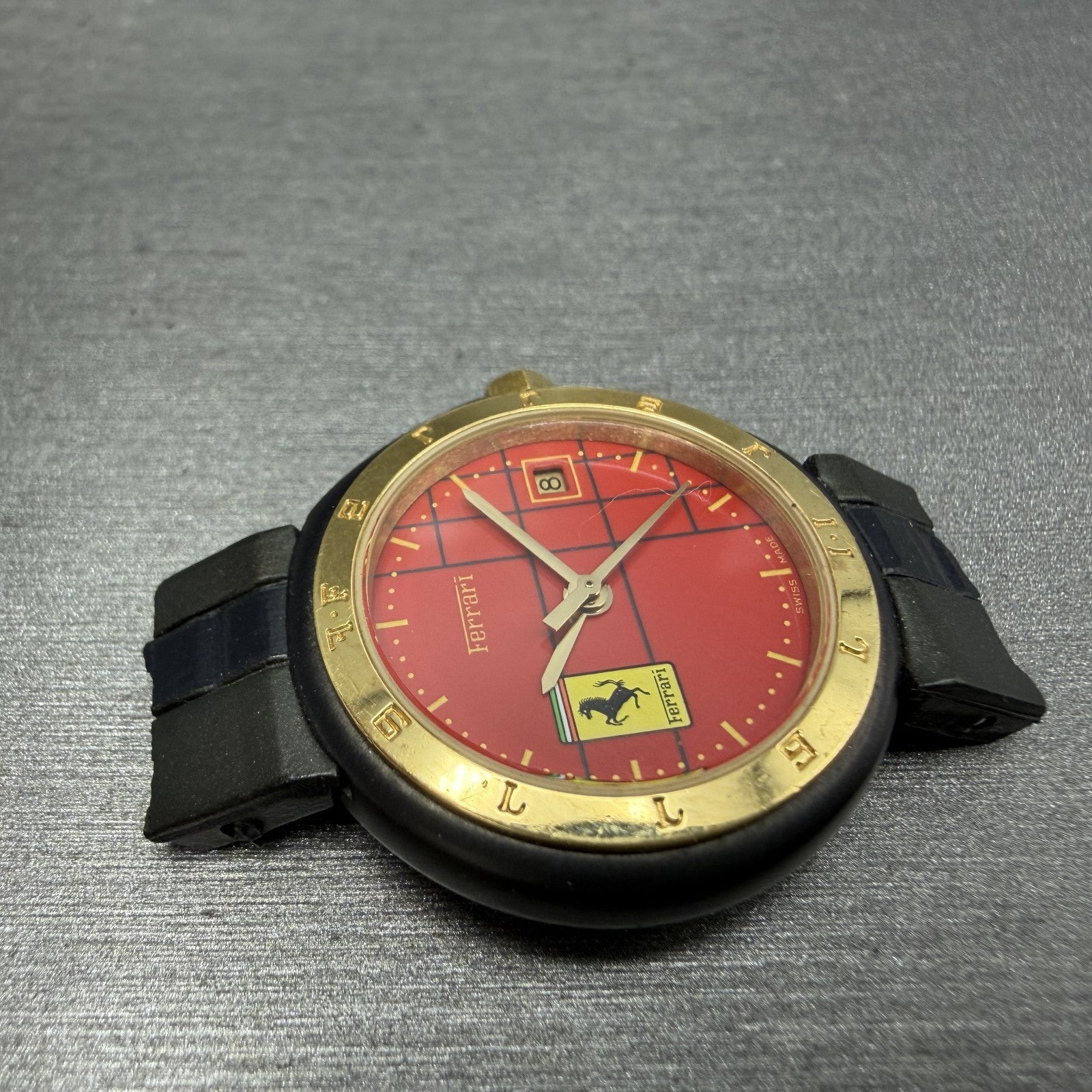 Ferrari Cartier Watch Women 26mm Red Dial Black Tone Date Round New battery3
