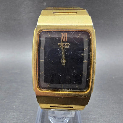 Seiko Tank Watch Men 26mm Black Dial Gold Tone Rectagle 5Y30-5B59 PARTS NO CROWN0