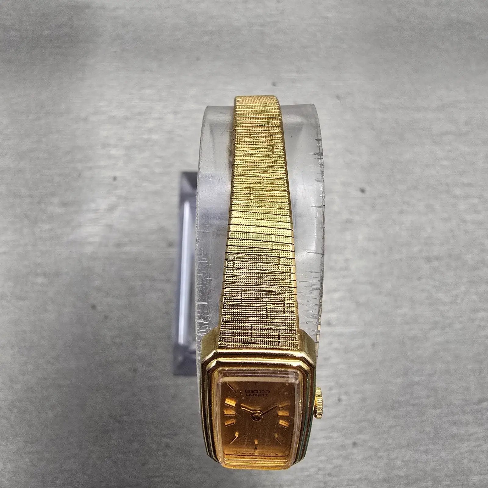 Seiko Watch Women 13mm Gold Dial Gold Tone Rectangle 1320-5770 New Battery VTG4