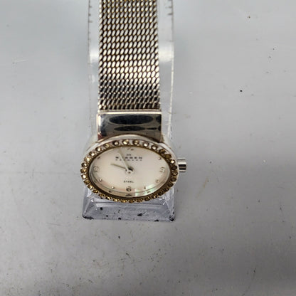 Skagen Steel Watch Women Silver Tone MOP Dial 19mm Round 590SSSMPCR New Battery