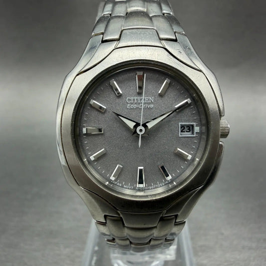 Citizen Eco-Drive Watch Women 25mm Gray Dial Silver Tone Date E011-S049601 Runs0