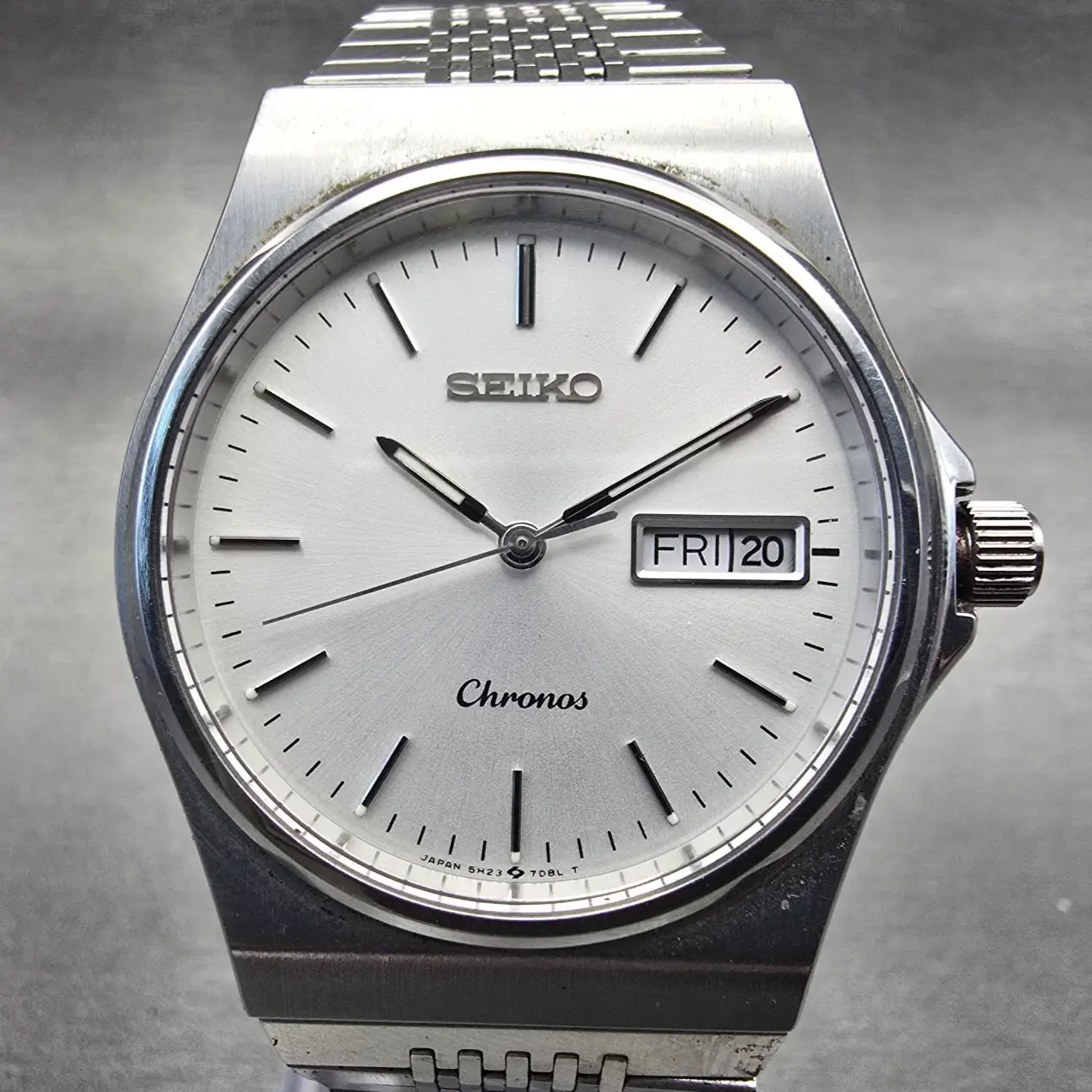 Seiko Chronos Watch Men 34mm Silver Dial Silver Tone Daydate 5H23-7D20 New Batt1