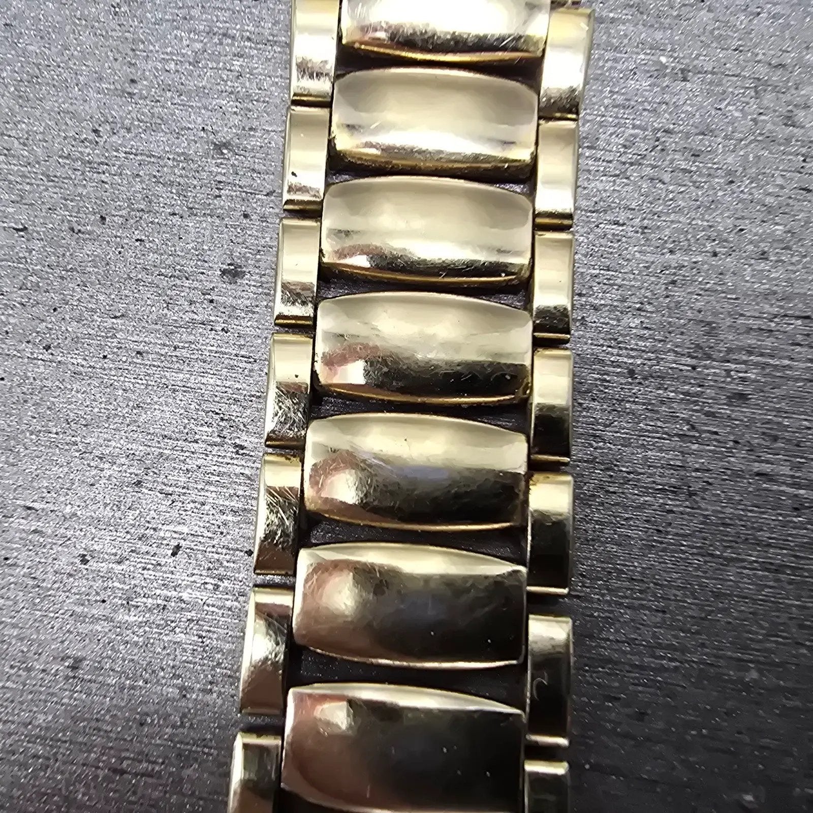 Seiko Bracelet 15mm Stainless Steel Gold Tone Vintage Japan G1395E MISSING CLASP13