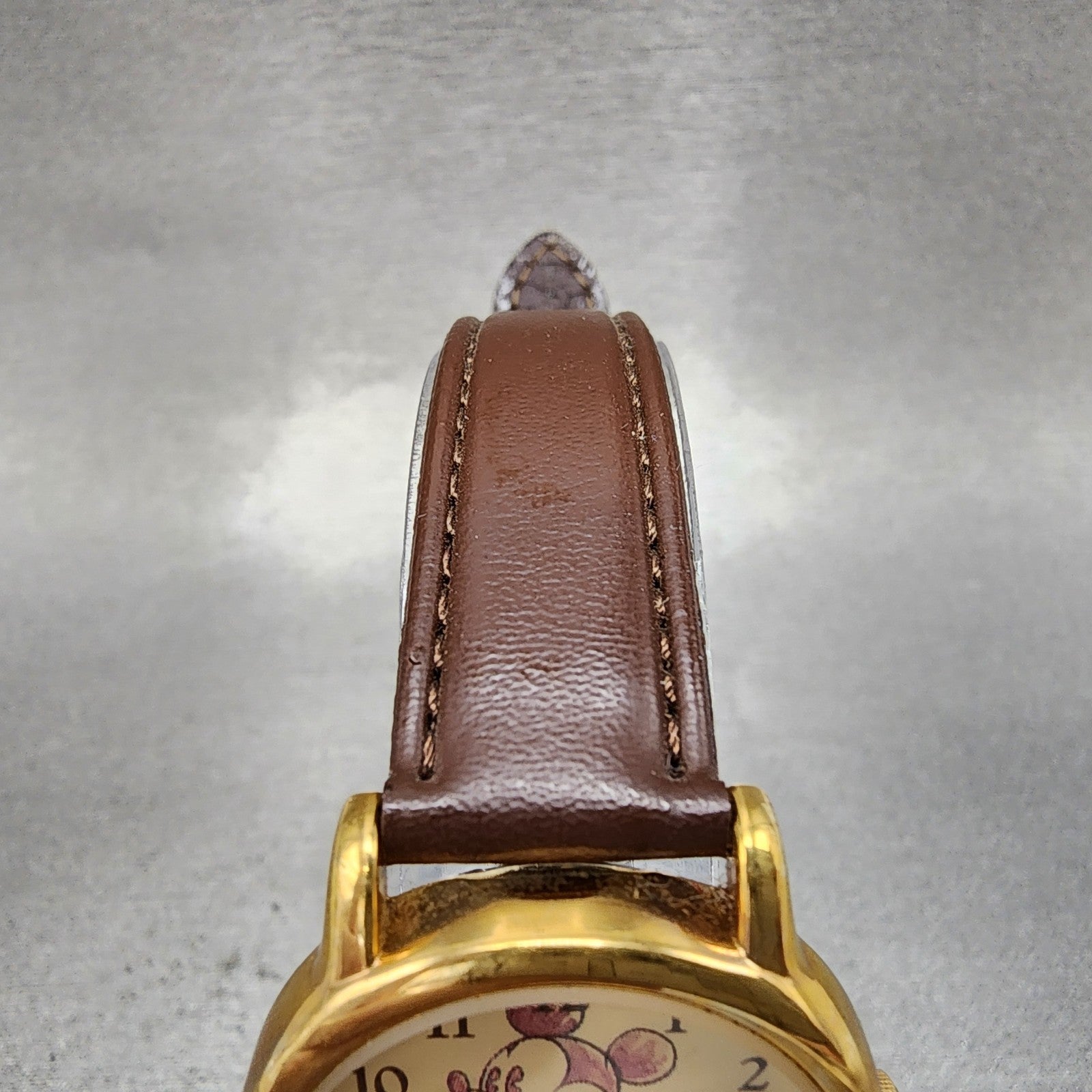 ALBA Mickey Mouse Watch Women 29mm Cream Dial Gold Tone V5016V90 New Battery4