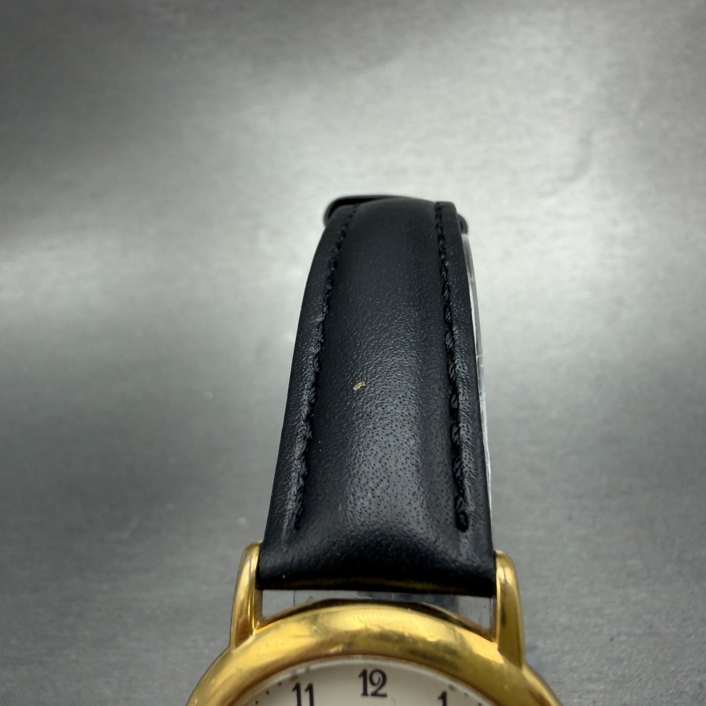 Seiko Avenue Watch Women 29mm Cream Dial Gold Tone Round 7N01-6D50 New Battery4