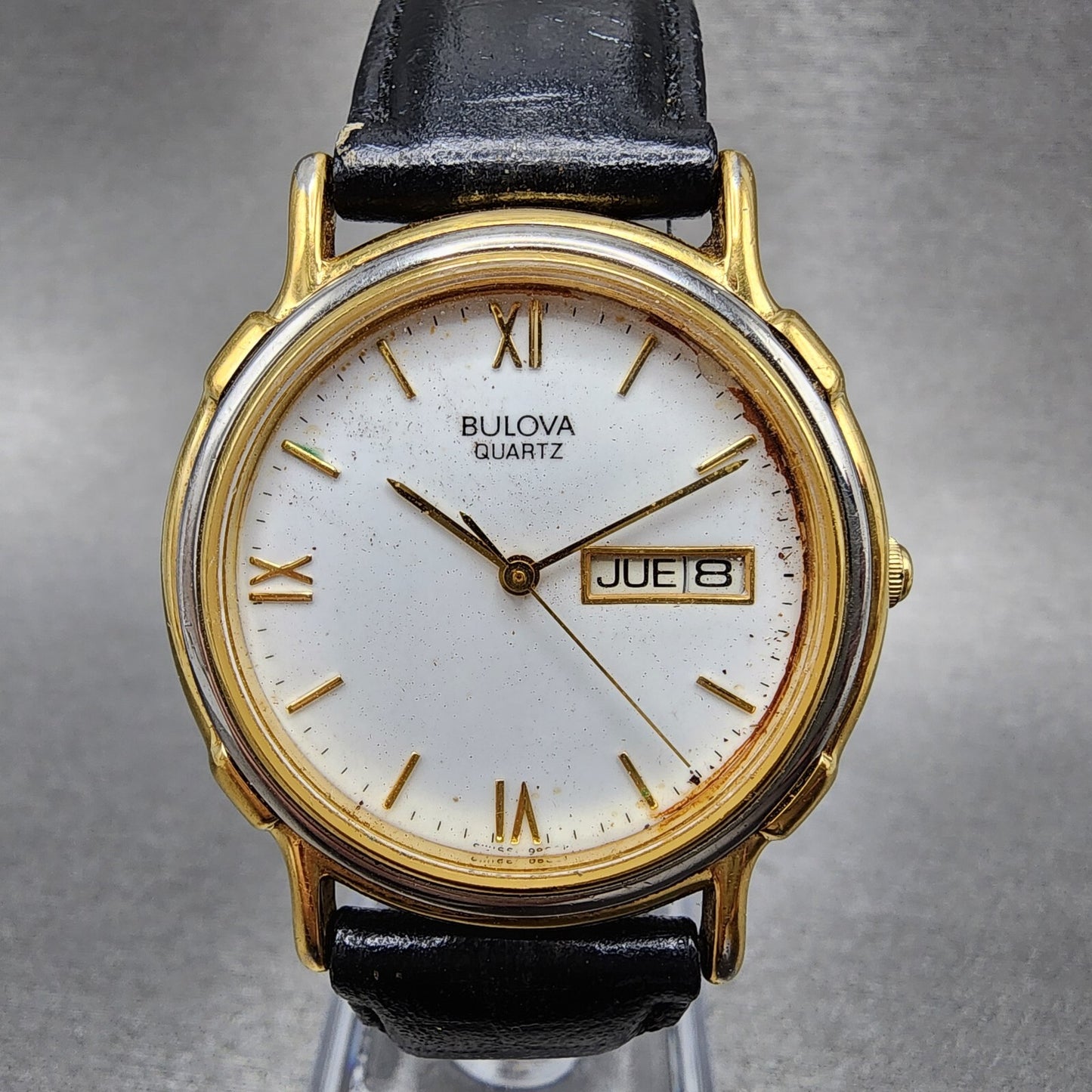 Bulova Watch Men 35mm White Dial Gold Tone Daydate Round 98C01 VTG New Battery0