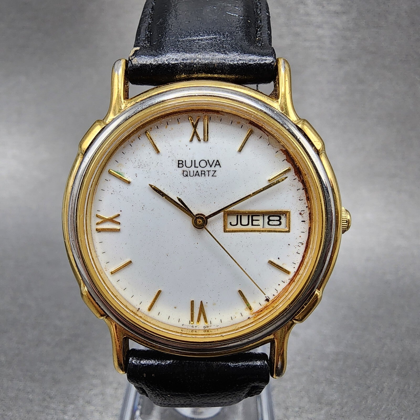 Bulova Watch Men 35mm White Dial Gold Tone Daydate Round 98C01 VTG New Battery0