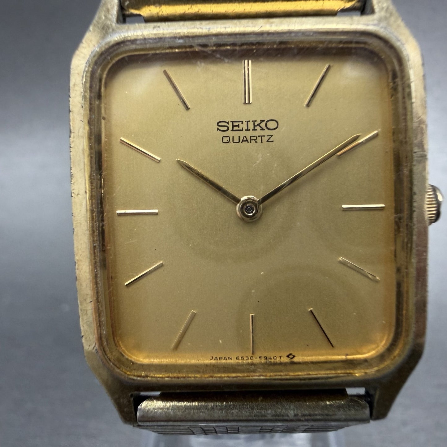 Seiko Tank Watch Men 26mm Champagne Dial Gold Tone Rectangle 6530-5500 New Batt1
