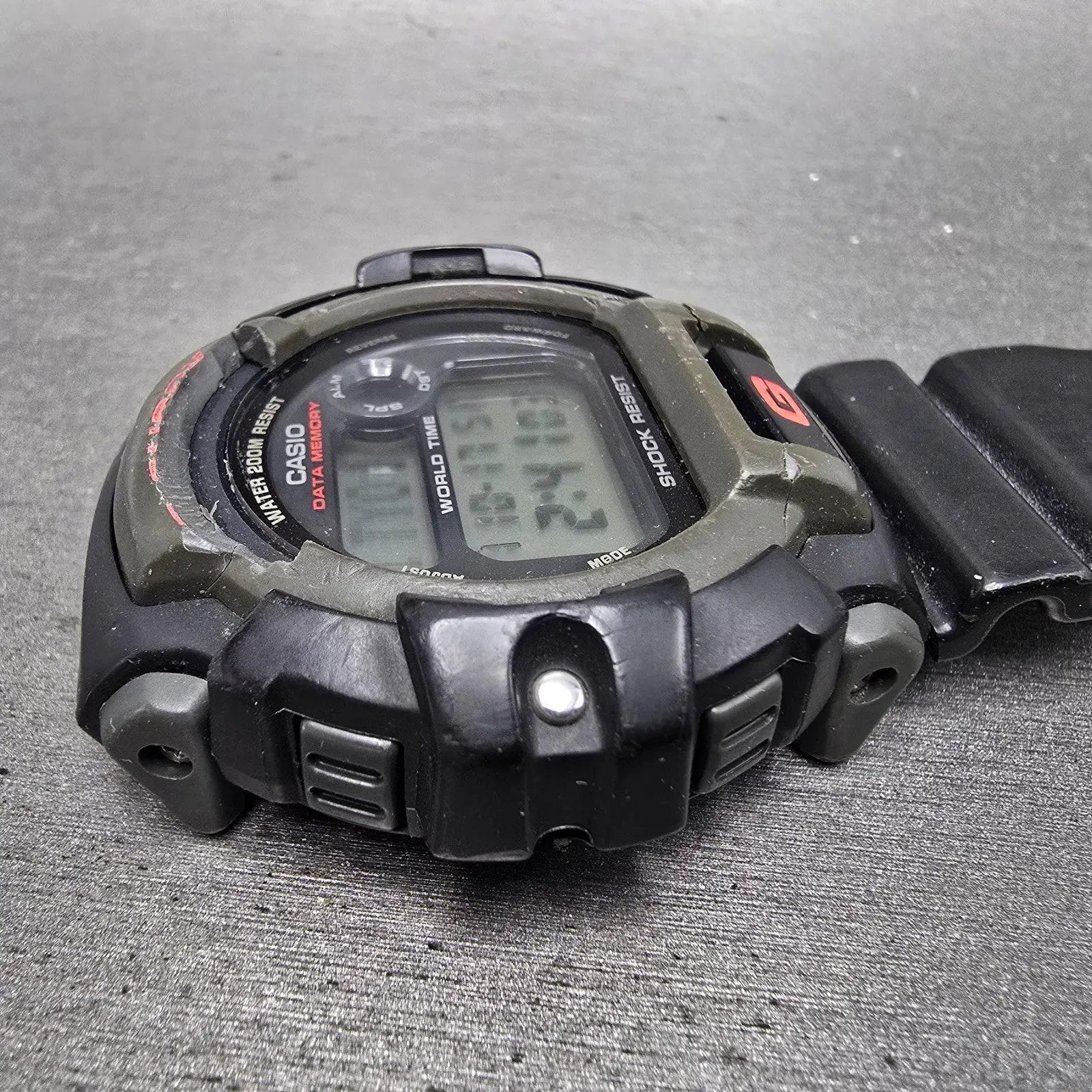 Casio G-Shock G-2200 Watch Men 49mm Black Gray Alarm Chronograph READ New Batt5