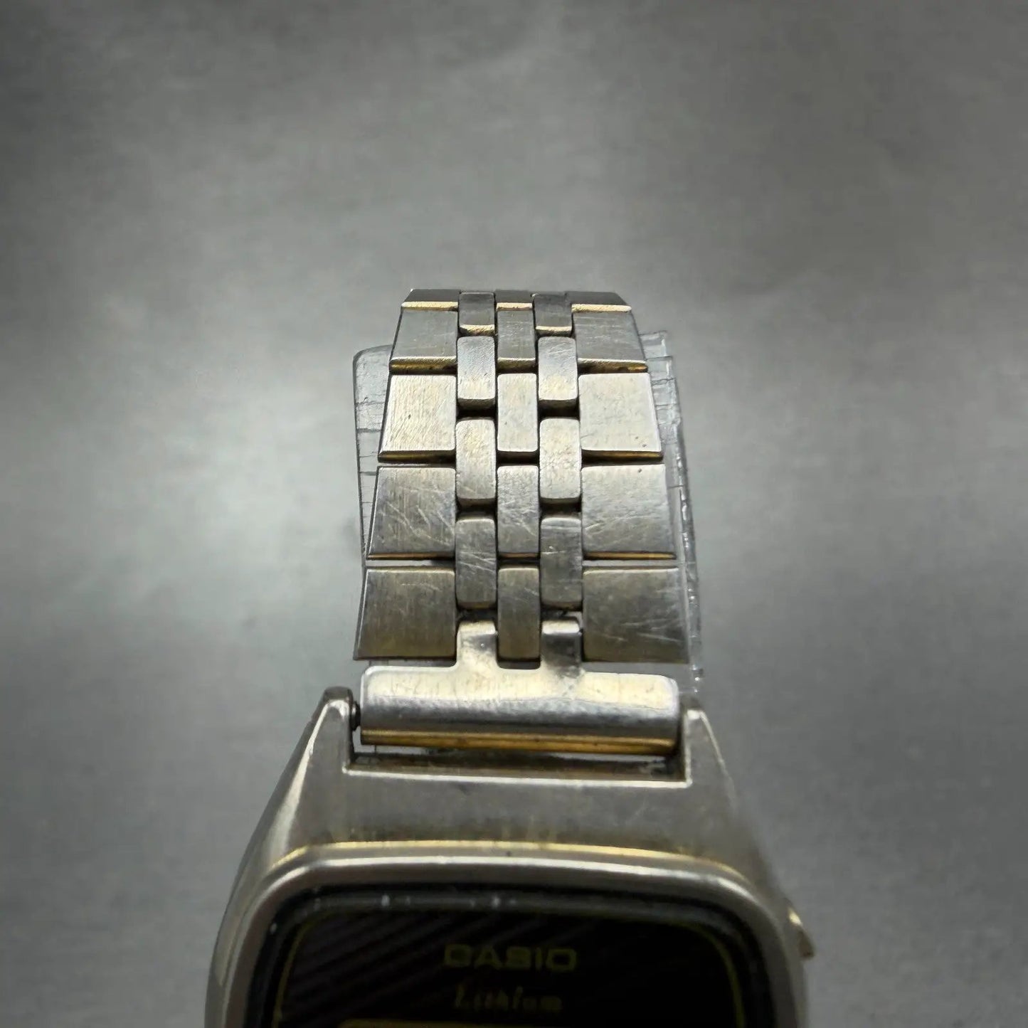 48043057