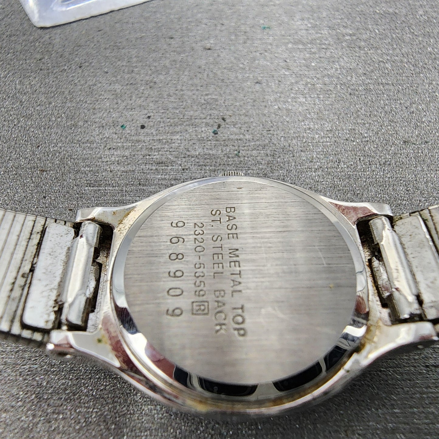 Seiko Watch Women 20mm Black Dial Silver Tone Oval 23205359 New Battery9