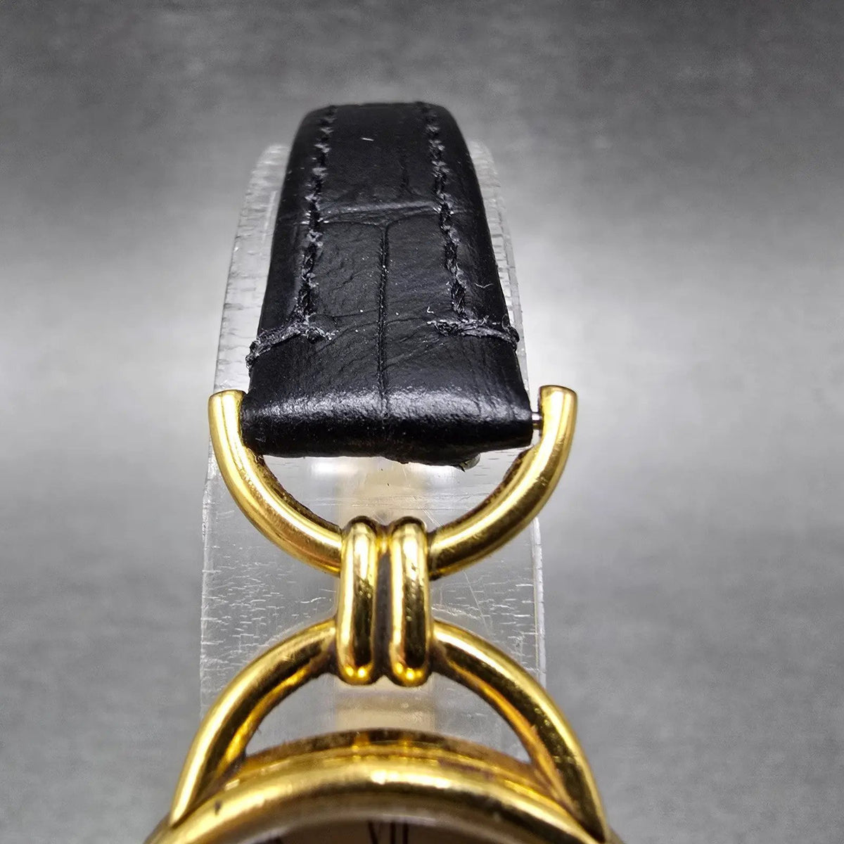 Gucci 6000L Watch Women 23mm Gold Dial Gold Plated Round New Battery VTG4