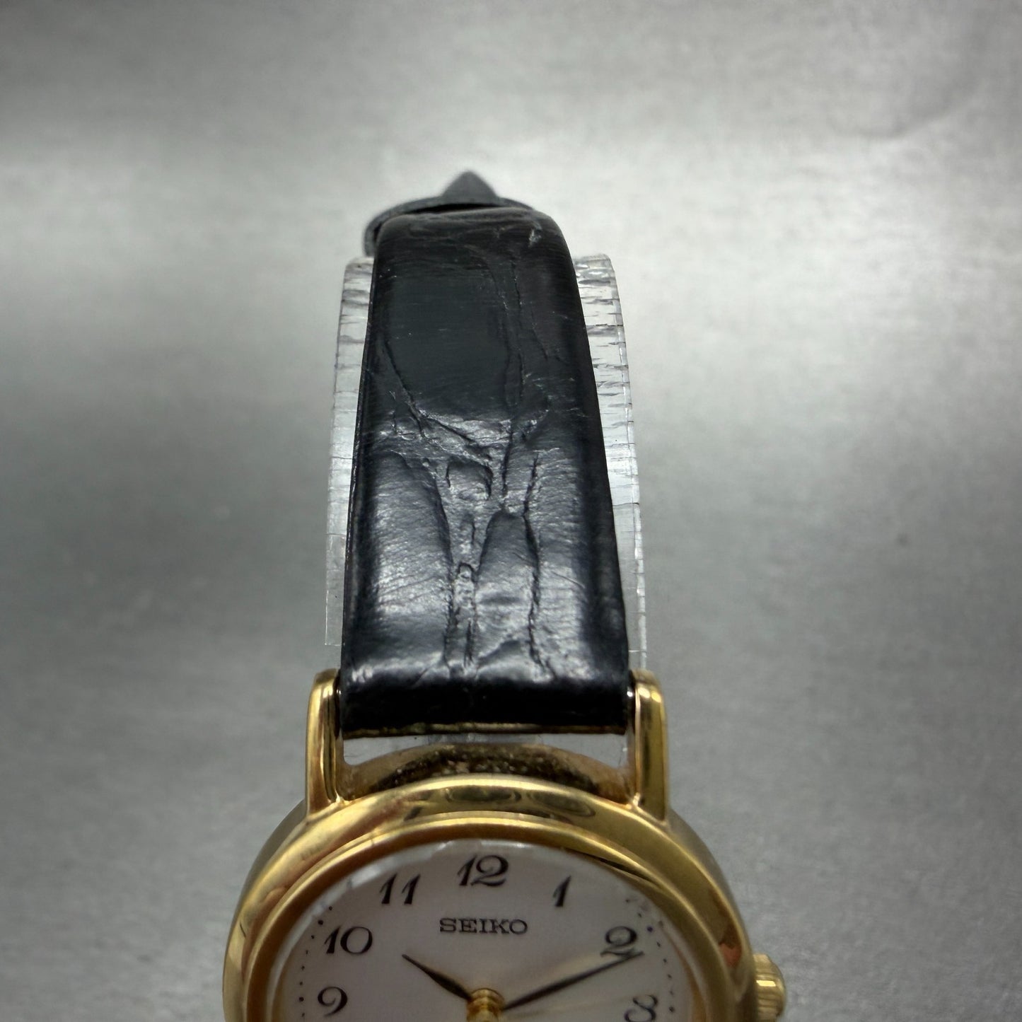Seiko Watch Women 24mm Silver Dial Gold Tone Round 1N01-HZA0 New Battery4