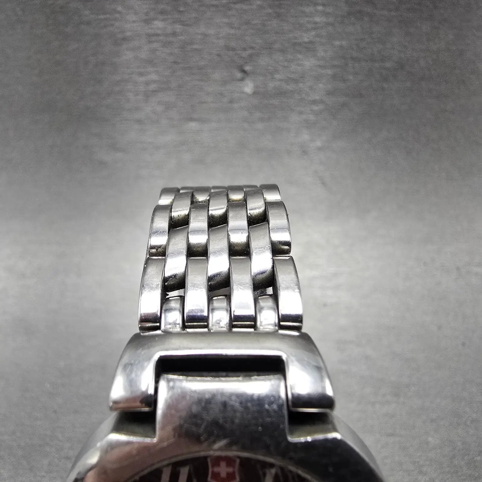 Victorinox Swiss Army Cavalry Watch Women 31mm Black Dial Steel Date New Battery4