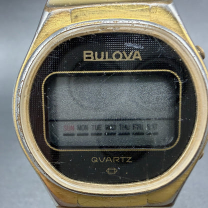 Bulova Digital Watch Men 37mm LCD Gold Tone Daydate Round Vintage N7 PARTS2