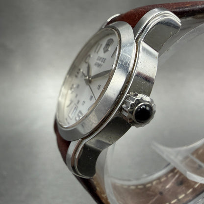 Victorinox Swiss Army Vivante Watch Women 28mm Silver Dial Steel Date New Batt2
