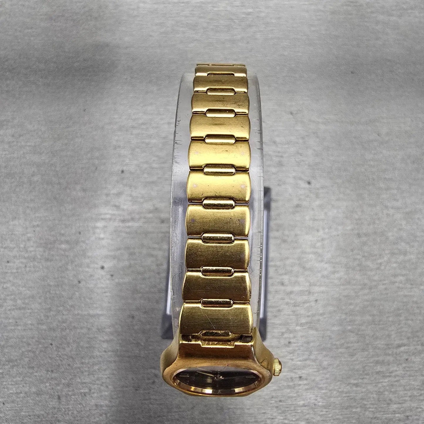 Seiko Watch Women 20mm Black Dial Gold Tone Round 1N00-0C19 New Battery Vintage4
