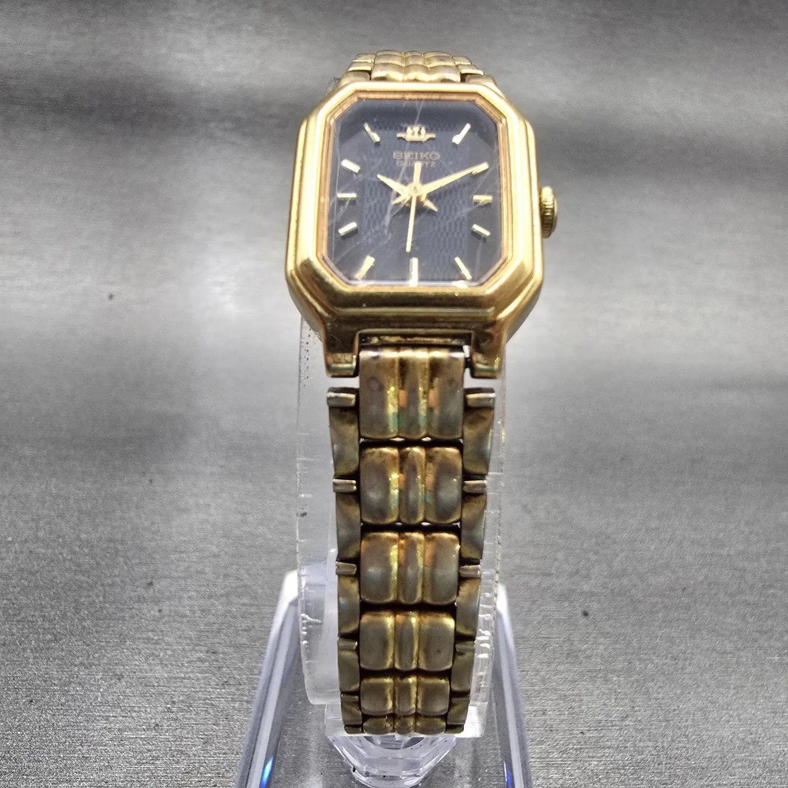Seiko Watch Women 17mm Black Dial Gold Tone Rectangle V401-5250 New Battery VTG5