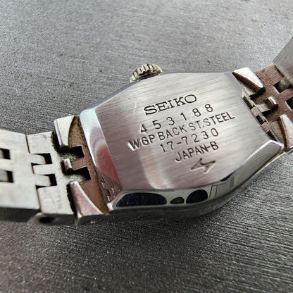 Seiko Watch Women 17mm Silver Dial Silver Tone Manual Oval 17-7230 Runs