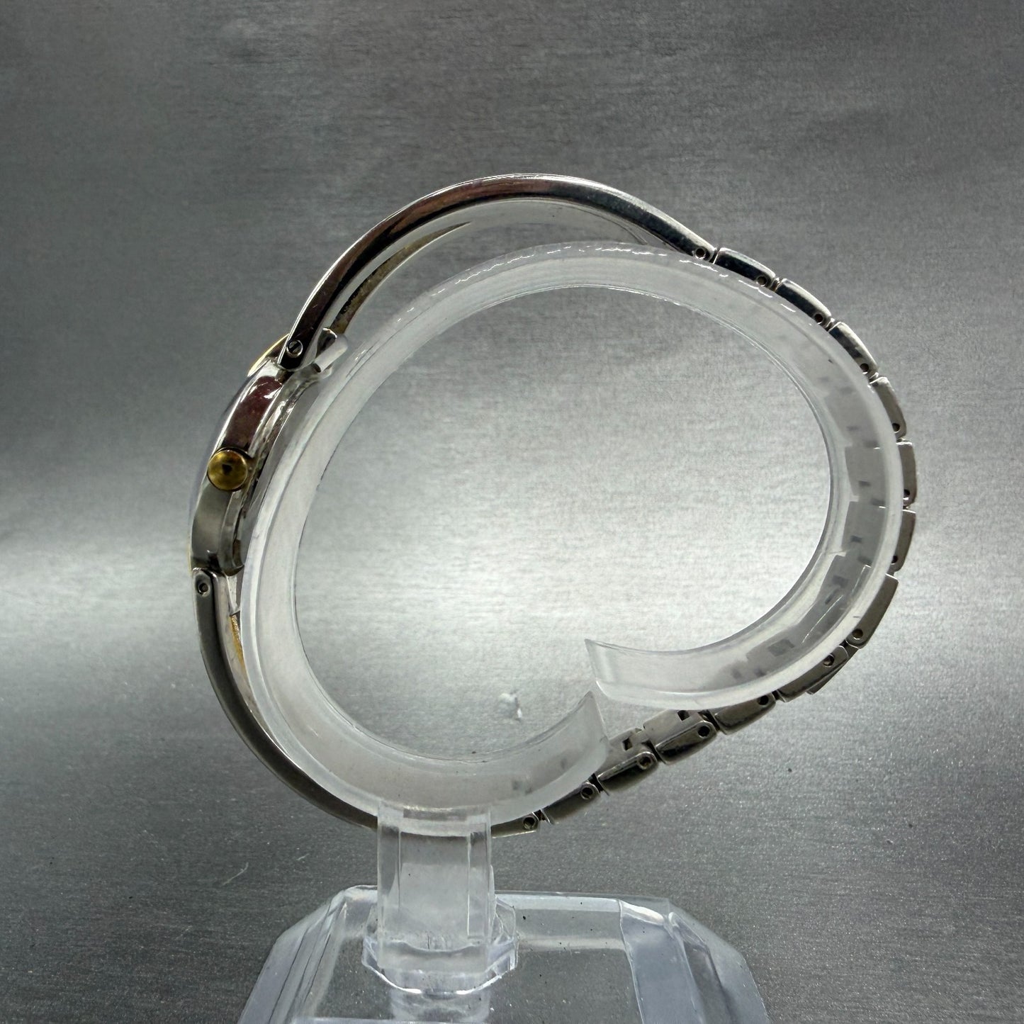 Bulova Watch Women 22mm MOP Dial Two Tone Round 98T80 Bangle New Battery JKLASD6