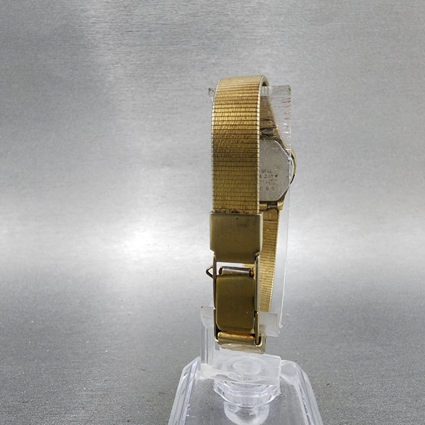 Seiko Watch Women 18mm Champagne Dial Gold Tone Round 2y000019 New Battery7