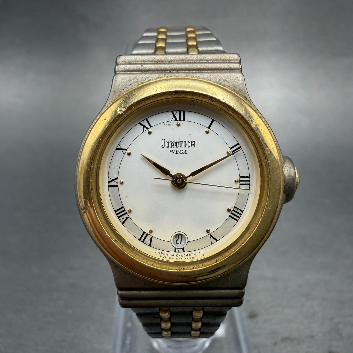Citizen Vega Junction Watch Women 25mm White Dial Two Tone Date Round New Batt0