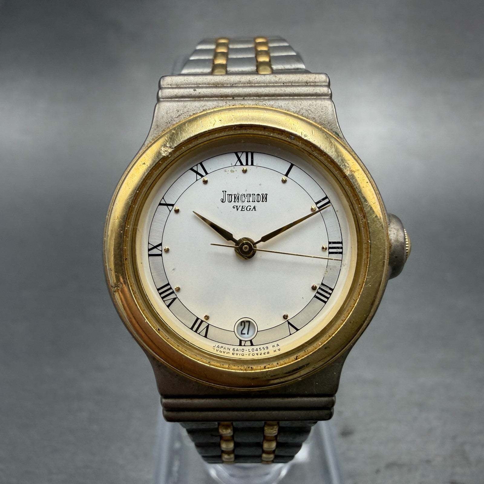 Citizen Vega Junction Watch Women 25mm White Dial Two Tone Date Round New Batt0