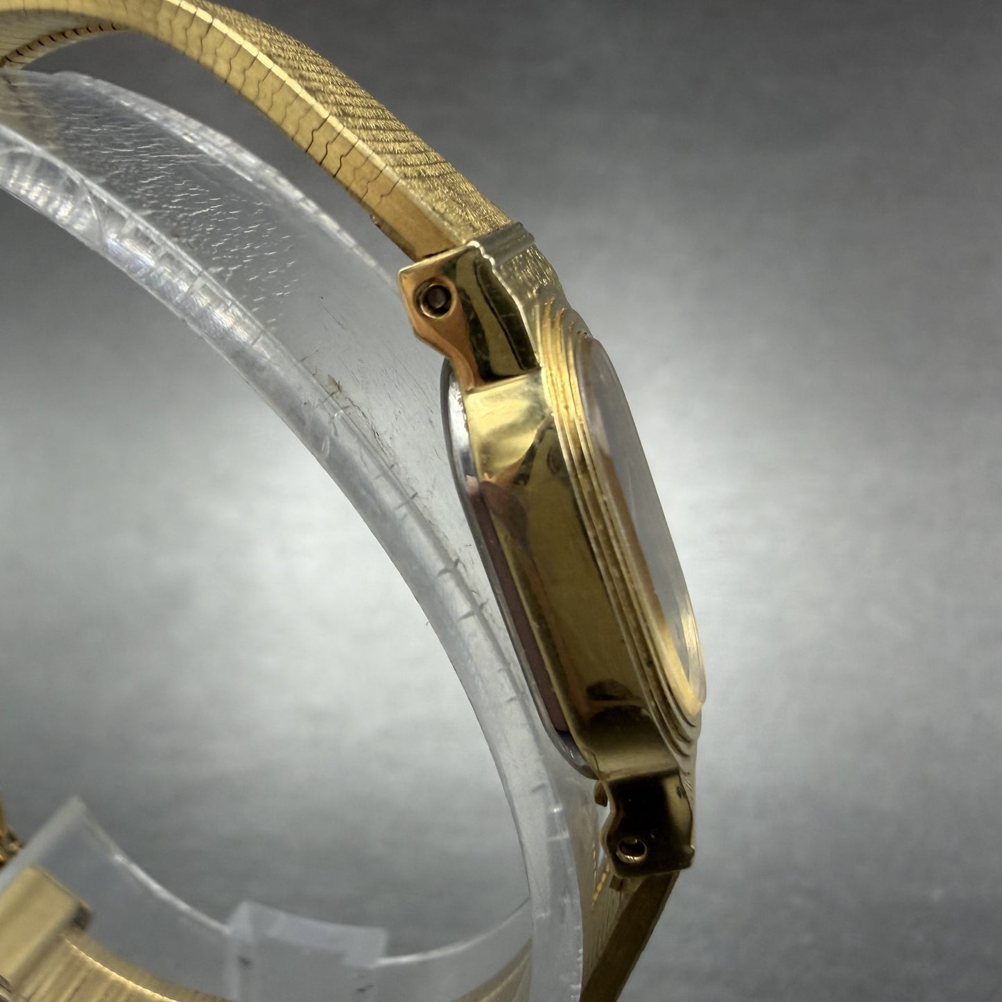 Citizen CQ Watch Women 14mm Black Dial Gold Tone Oval 2250-224884 New Battery3