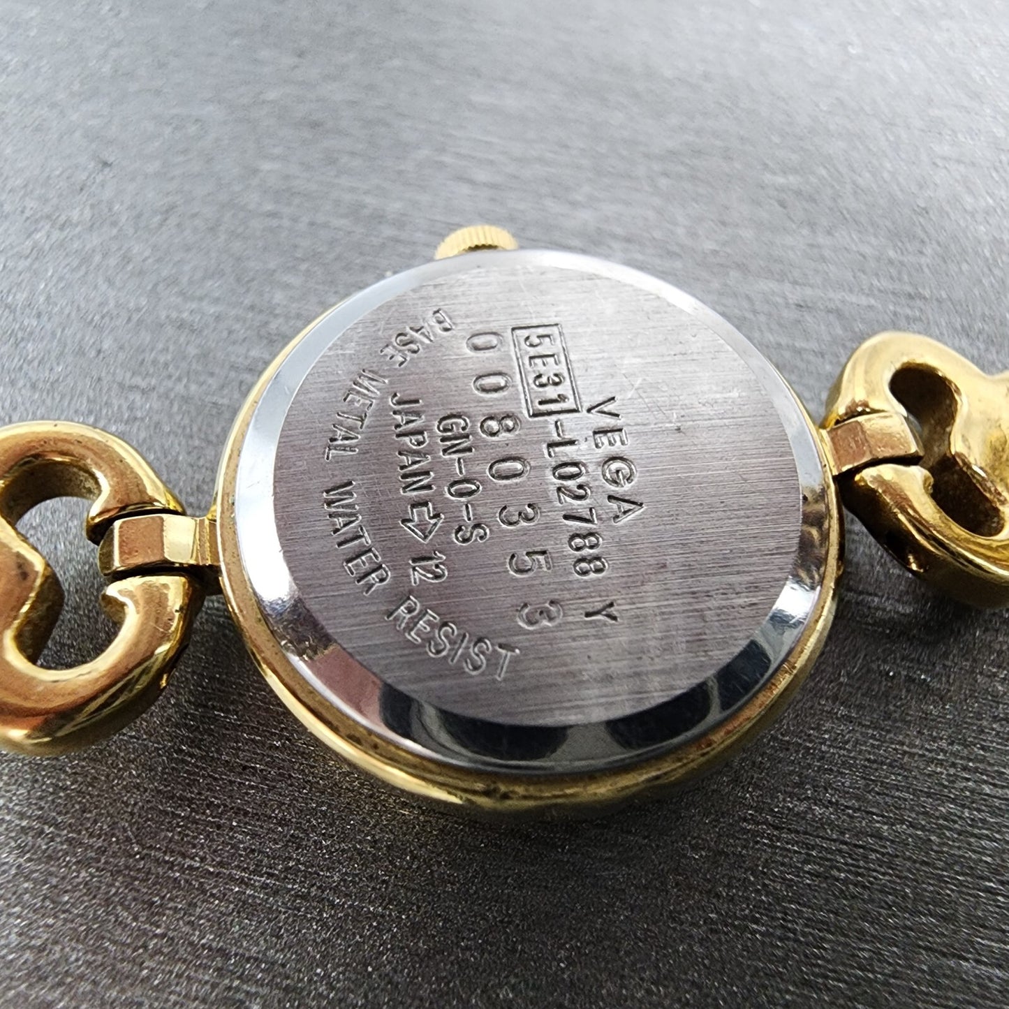 Vega Fill Watch Women 19mm Cream Dial Gold Tone Round Red Gems New Battery9